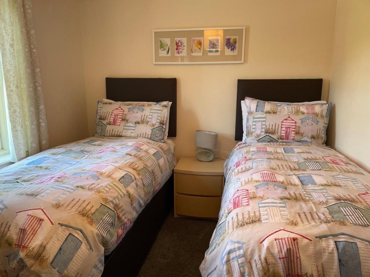 Perfect 2 Bedroom Apartment Located In City Centre With Parking Space Norwich Exteriér fotografie