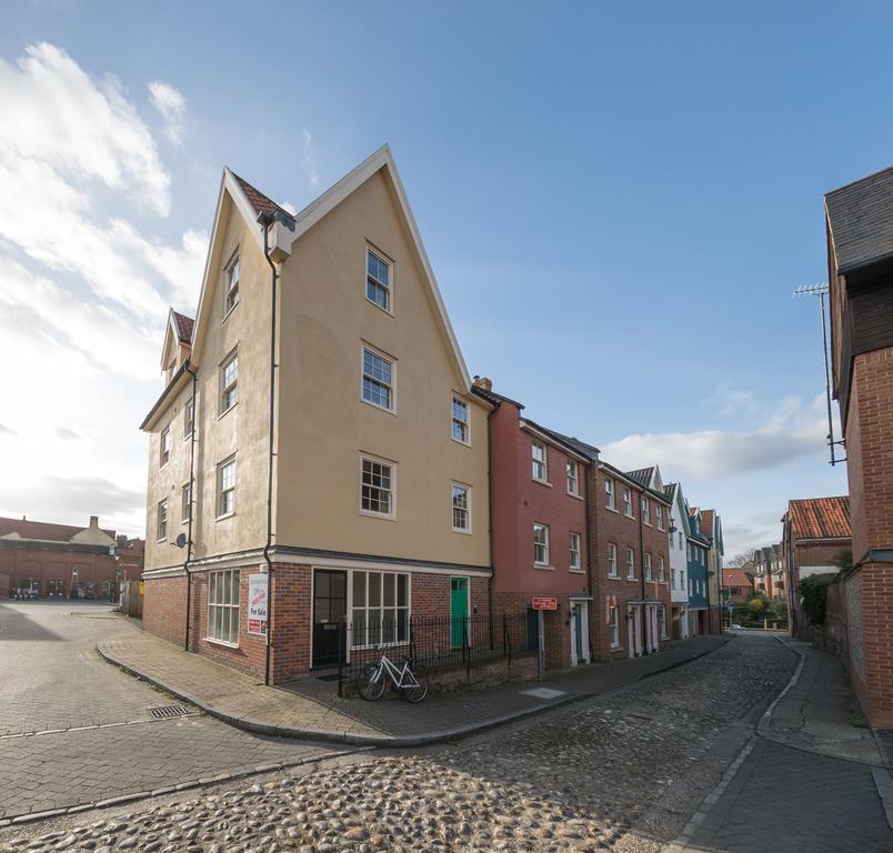 Perfect 2 Bedroom Apartment Located In City Centre With Parking Space Norwich Exteriér fotografie